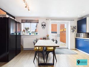 Dining Area- click for photo gallery